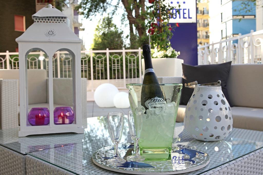 Hotel Bel Air Riccione Exterior foto