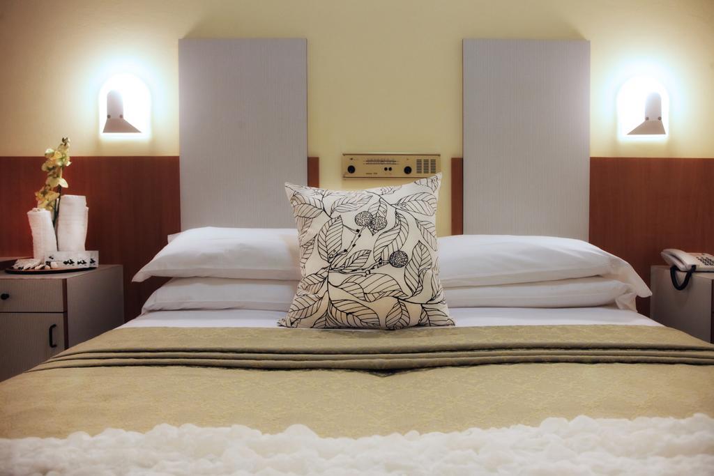 Hotel Bel Air Riccione Habitación foto