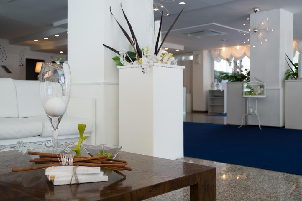 Hotel Bel Air Riccione Exterior foto